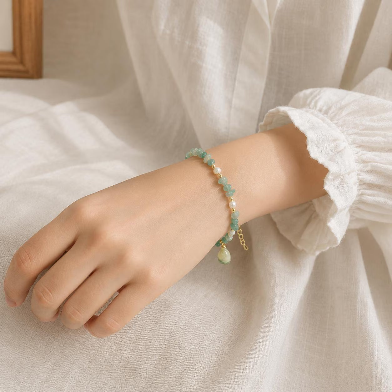 Handmade Beaded Charm Bracelet, Real Flower, Pearls and Crystals, Minimalist Jewelry